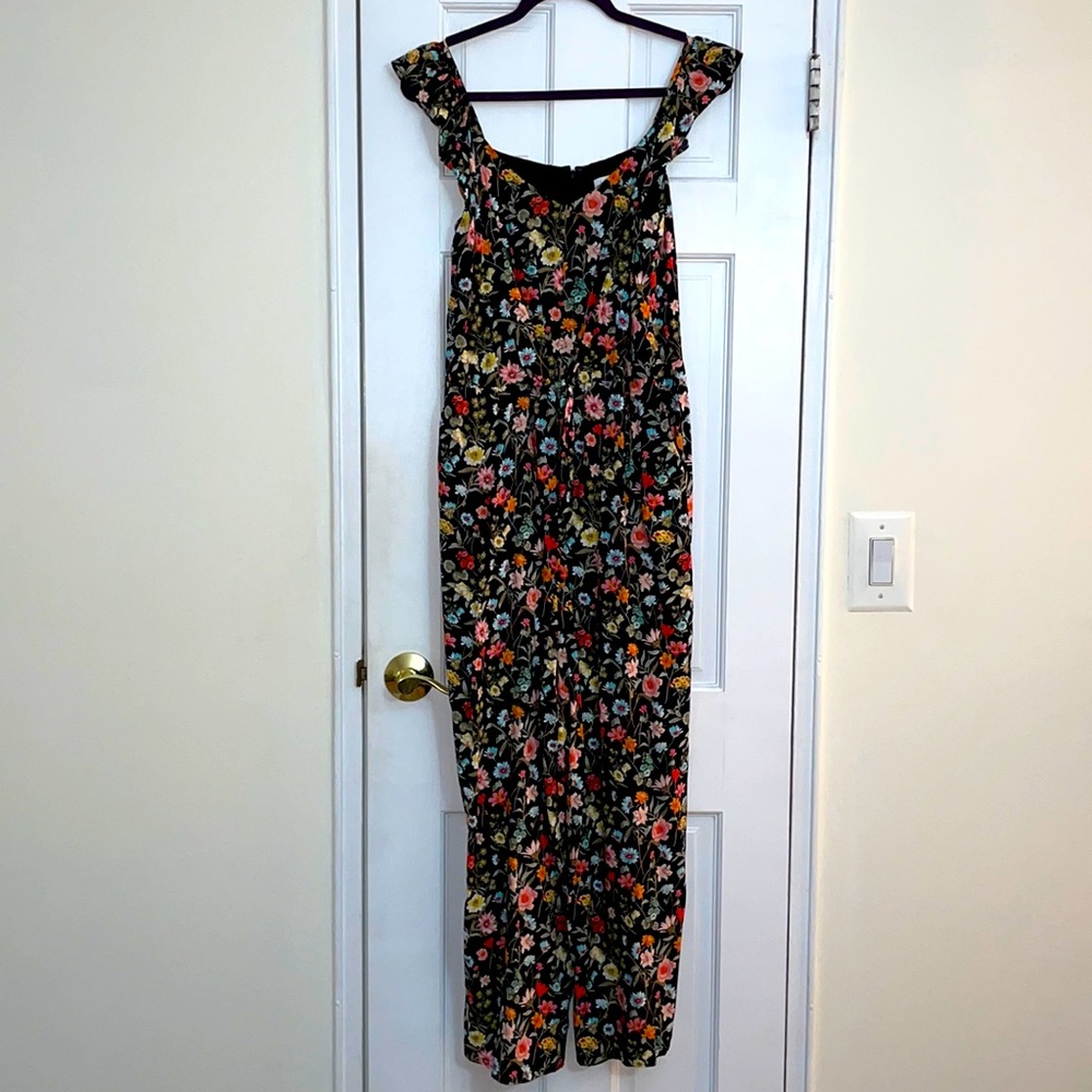 Loft floral jumpsuit, cropped pant